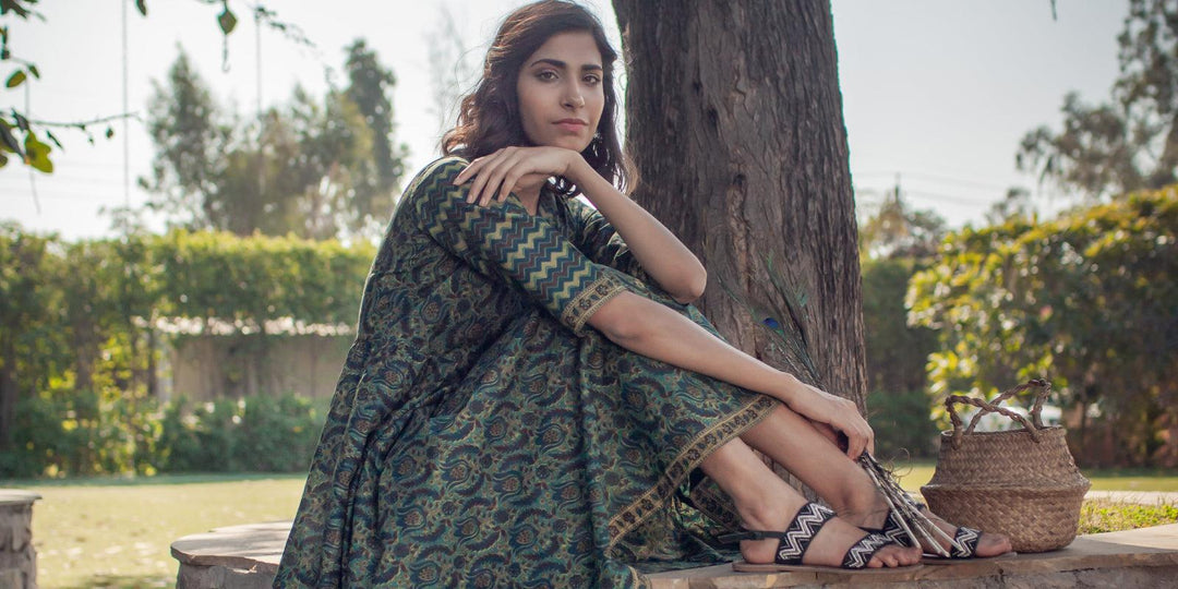 AJRAKH: Inspired by the desert craft of block printing - Libas