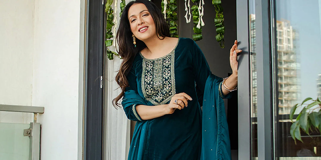 Try These Zari Work Suit Design For Trending Look - Libas