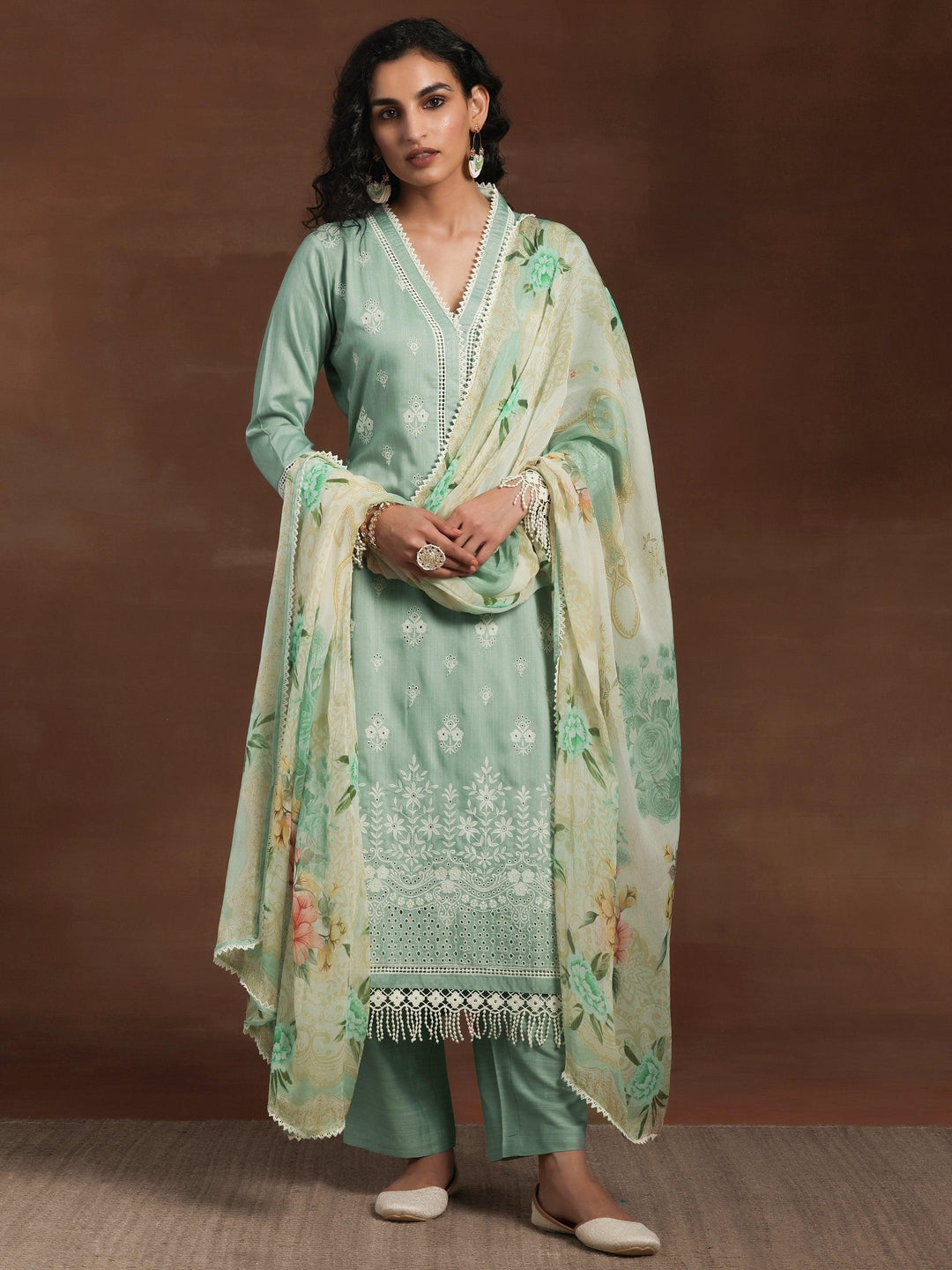 Green Embroidered Silk Blend Straight Suit With Dupatta - Libas 