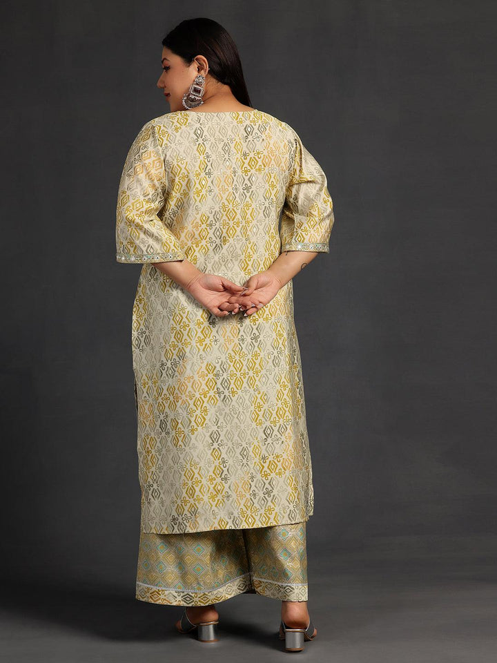 Plus Size Green Printed Silk Blend Straight Kurta Set - Libas