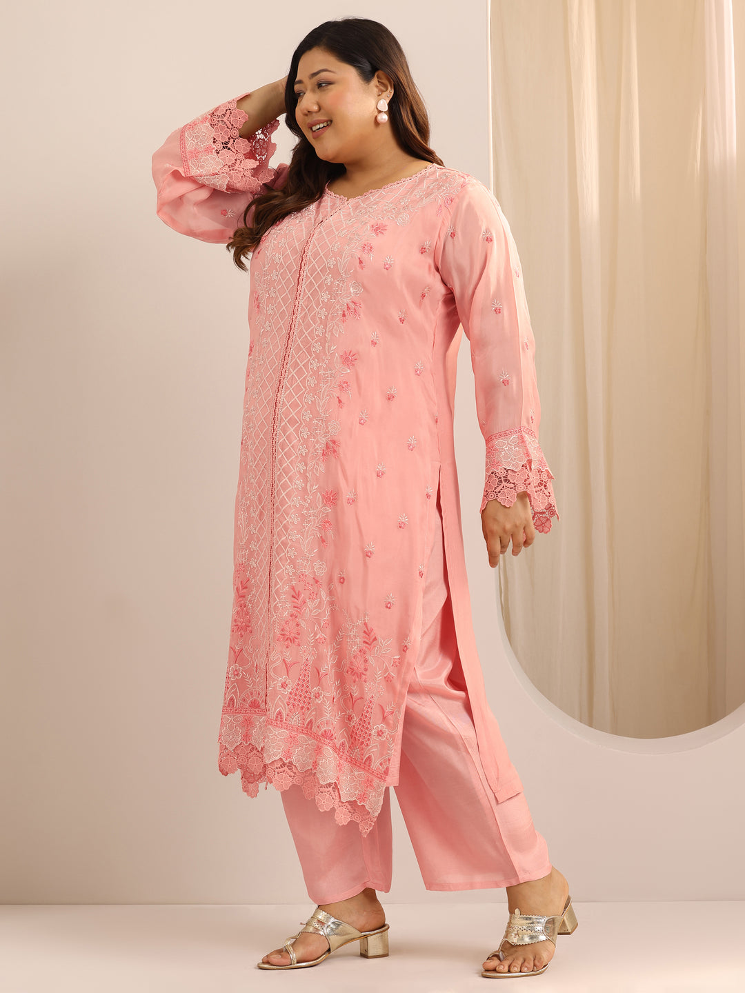  Plus Size Peach Embroidered Organza Straight Suit Set With Dupatta 