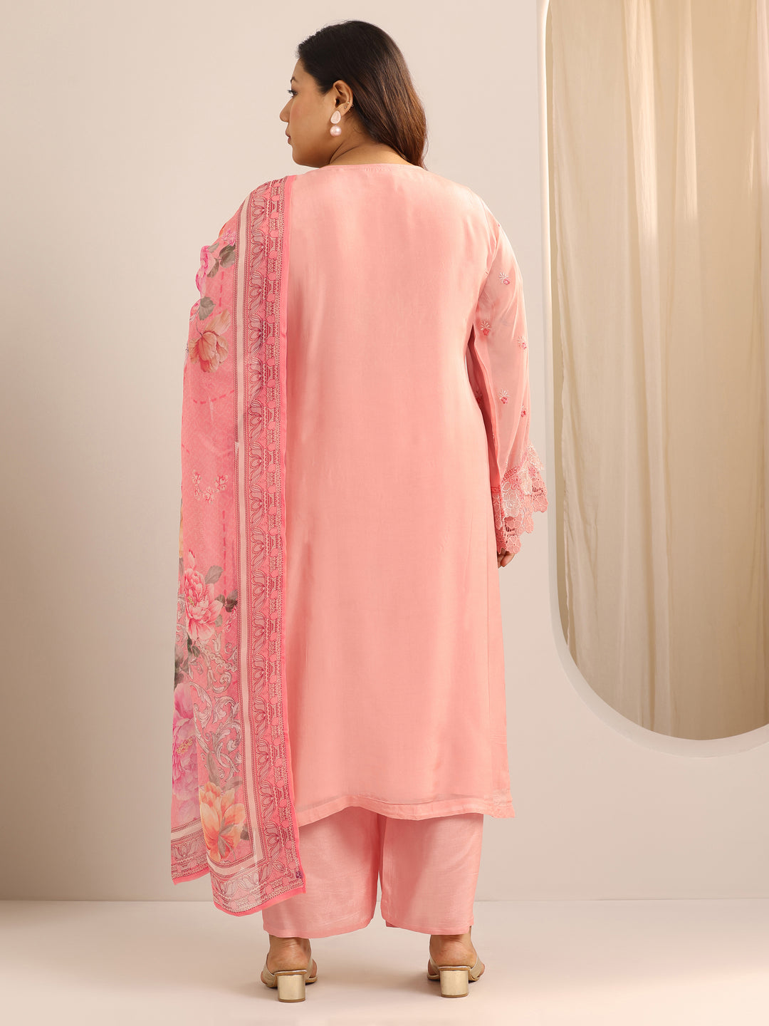  Plus Size Peach Embroidered Organza Straight Suit Set With Dupatta 