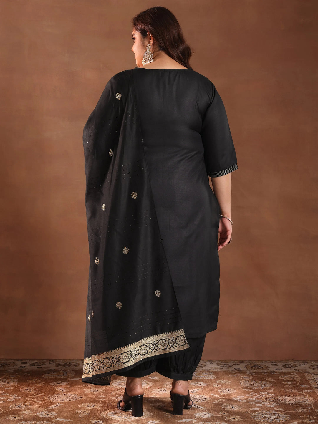  Plus Size Black Solid Cotton Blend Straight Suit Set With Dupatta 