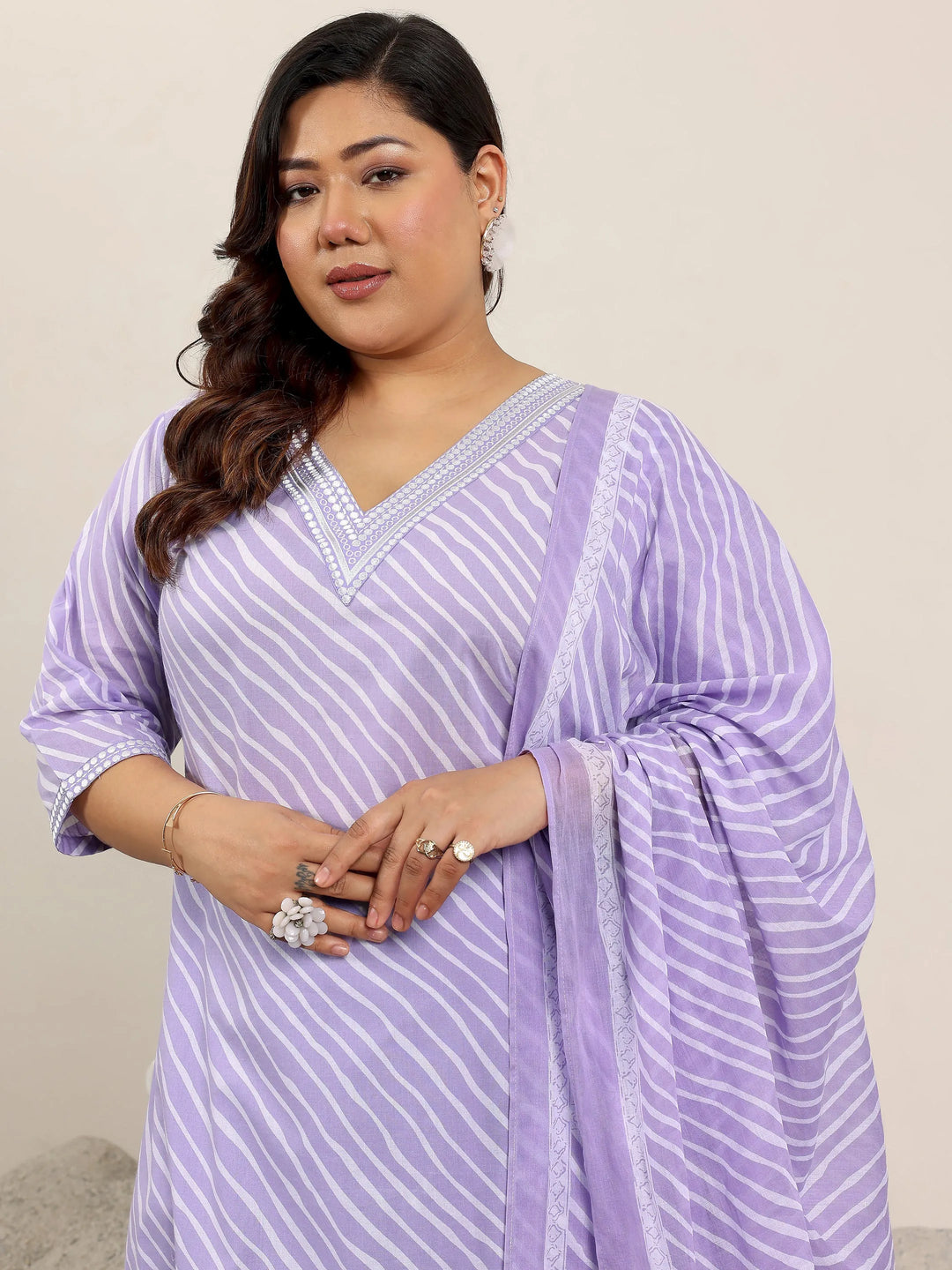  Plus Size Lavender Printed Cotton Straight Suit Set With Dupatta 