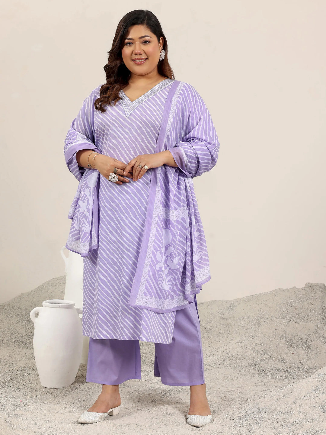  Plus Size Lavender Printed Cotton Straight Suit Set With Dupatta 