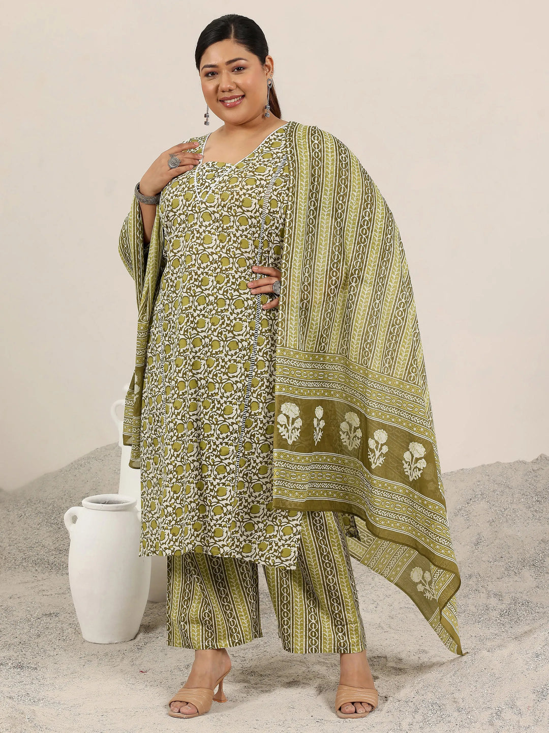  Plus Size Green Printed Cotton Straight Suit Set With Dupatta 