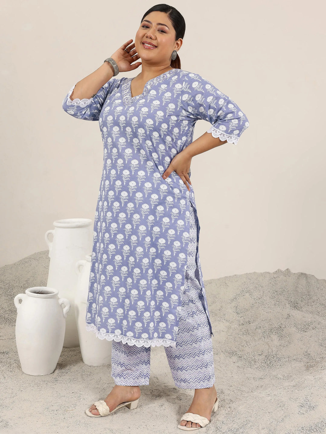  Plus Size Lavender Printed Cotton Straight Suit Set With Dupatta 