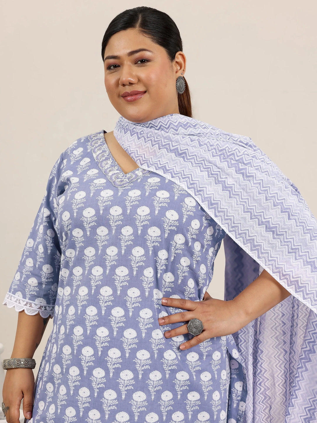  Plus Size Lavender Printed Cotton Straight Suit Set With Dupatta 