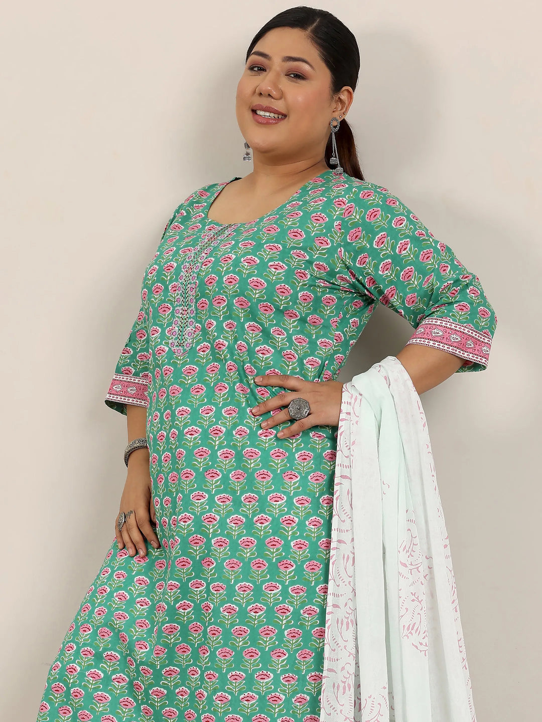  Plus Size Green Printed Cotton Straight Suit Set With Dupatta 