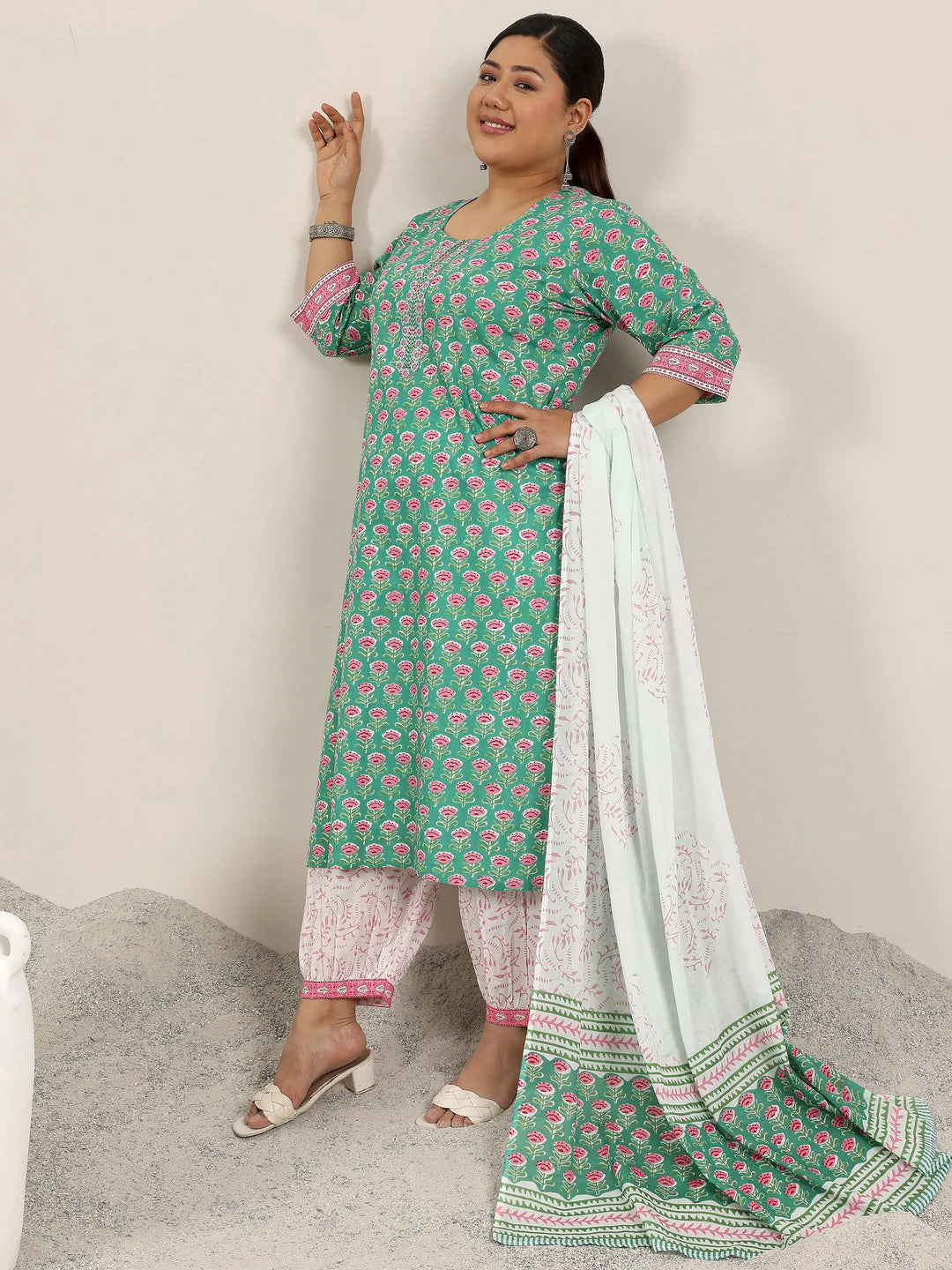  Plus Size Green Printed Cotton Straight Suit Set With Dupatta 