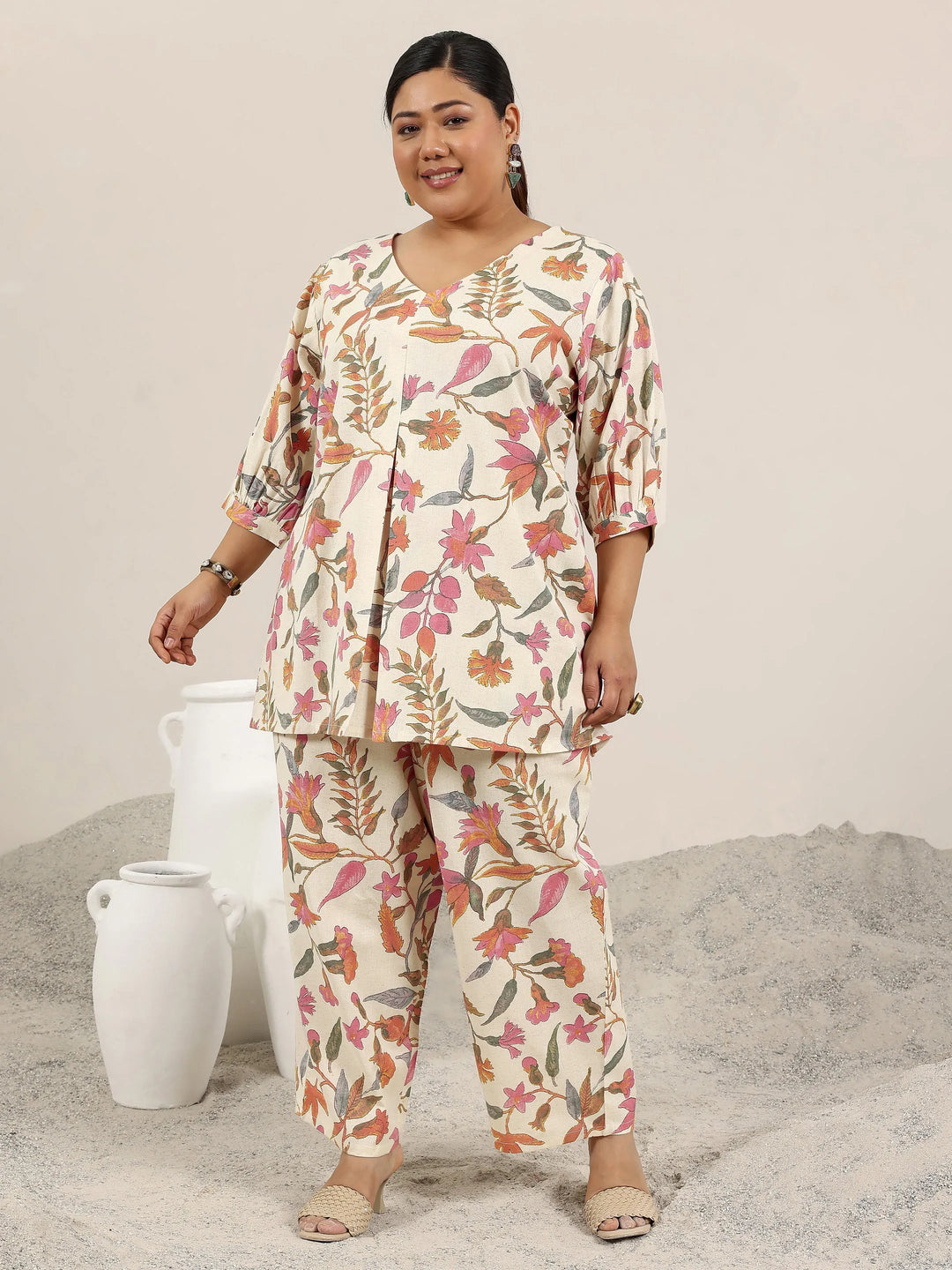  Plus Size Off White Printed Cotton Co-Ord Sets 