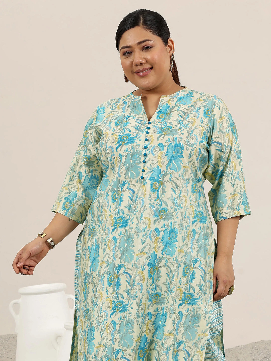  Plus Size Off White Printed Silk Blend Straight Kurta Set 