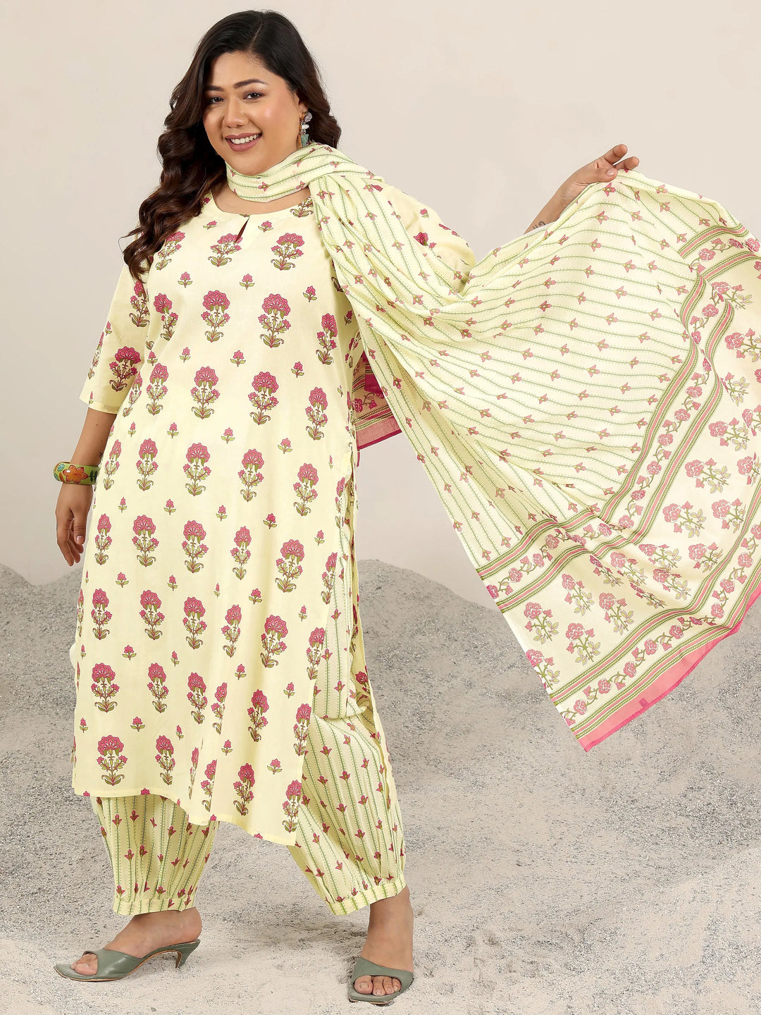  Plus Size Off White Printed Cotton Straight Suit Set With Dupatta 