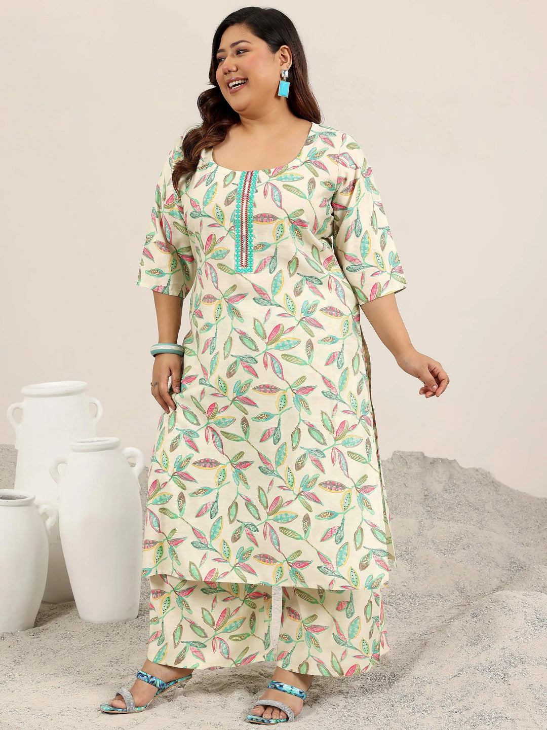  Plus Size Off White Printed Silk Blend Straight Suit Set With Dupatta 