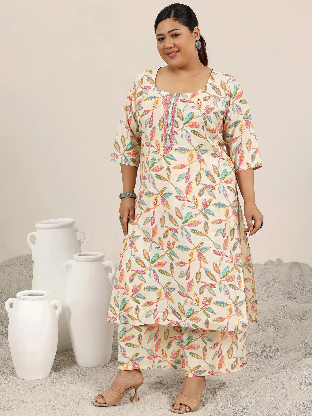  Plus Size Off White Printed Silk Blend Straight Suit Set With Dupatta 