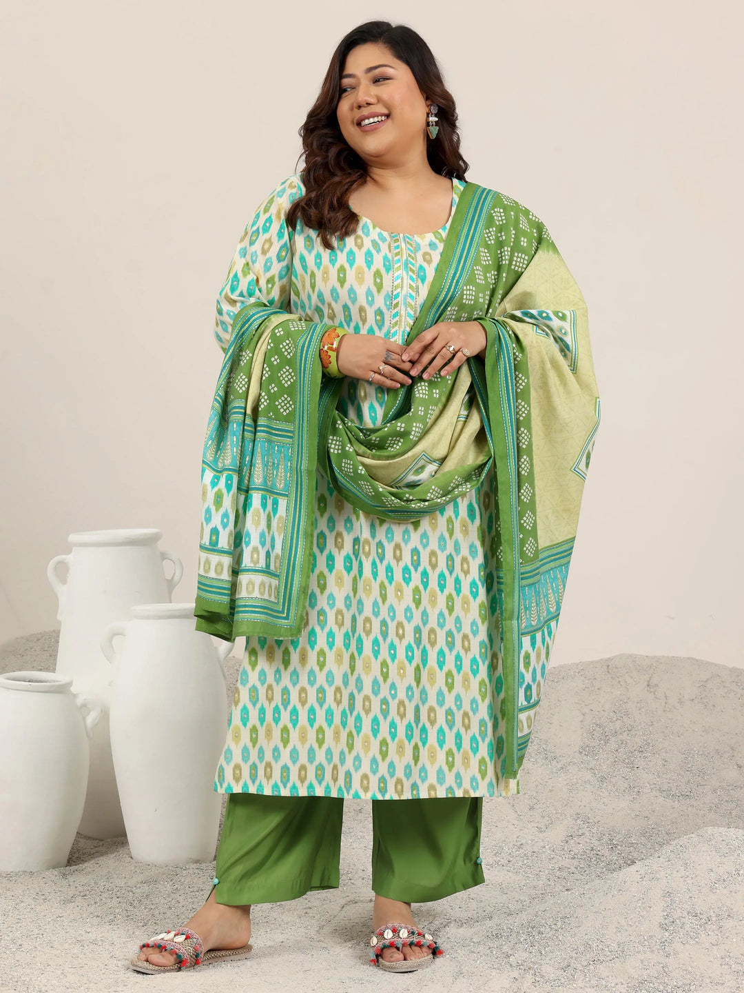  Plus Size Green Printed Silk Blend Straight Suit Set With Dupatta 