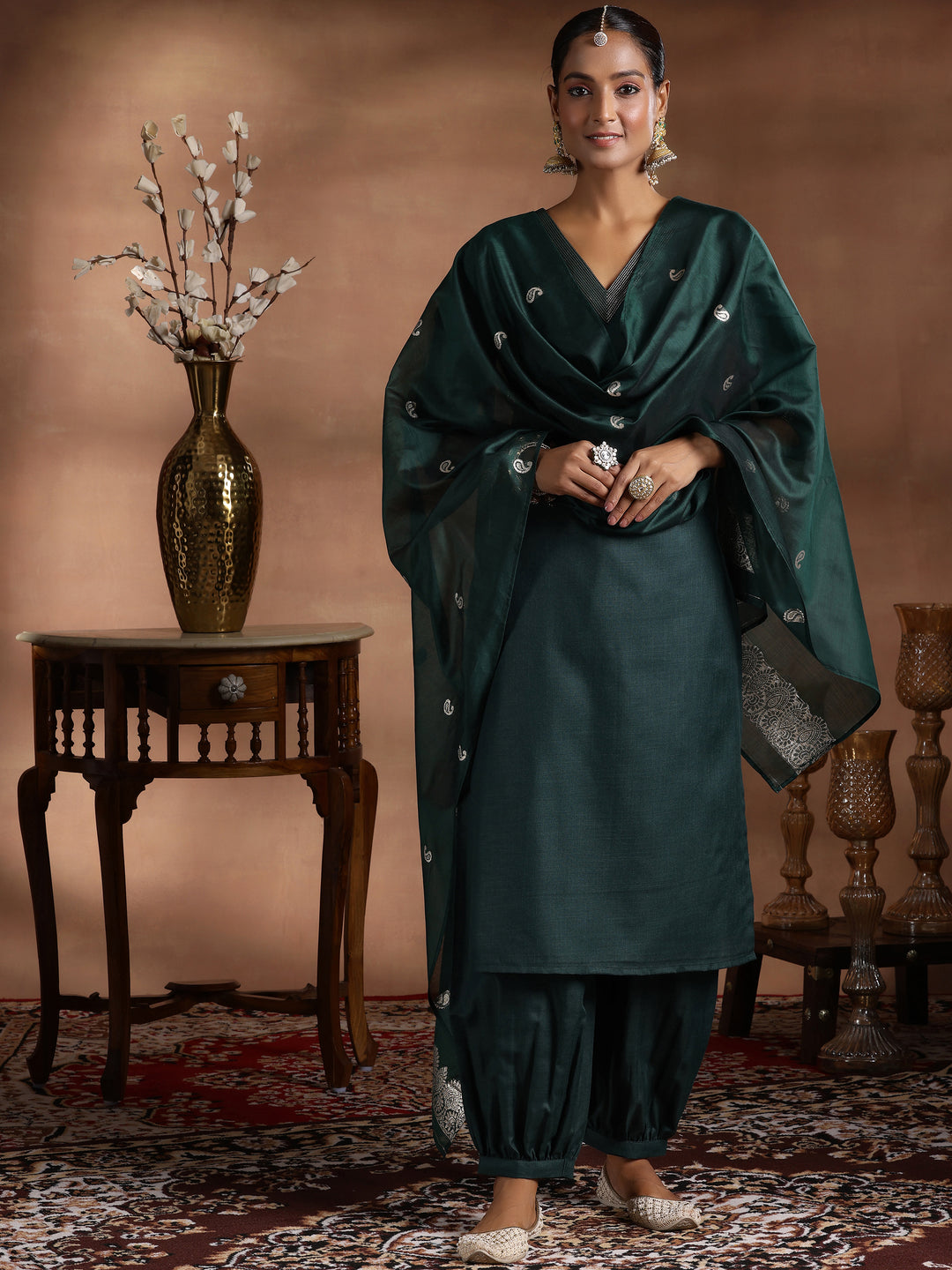 Green Solid Silk Blend Straight Suit With Dupatta