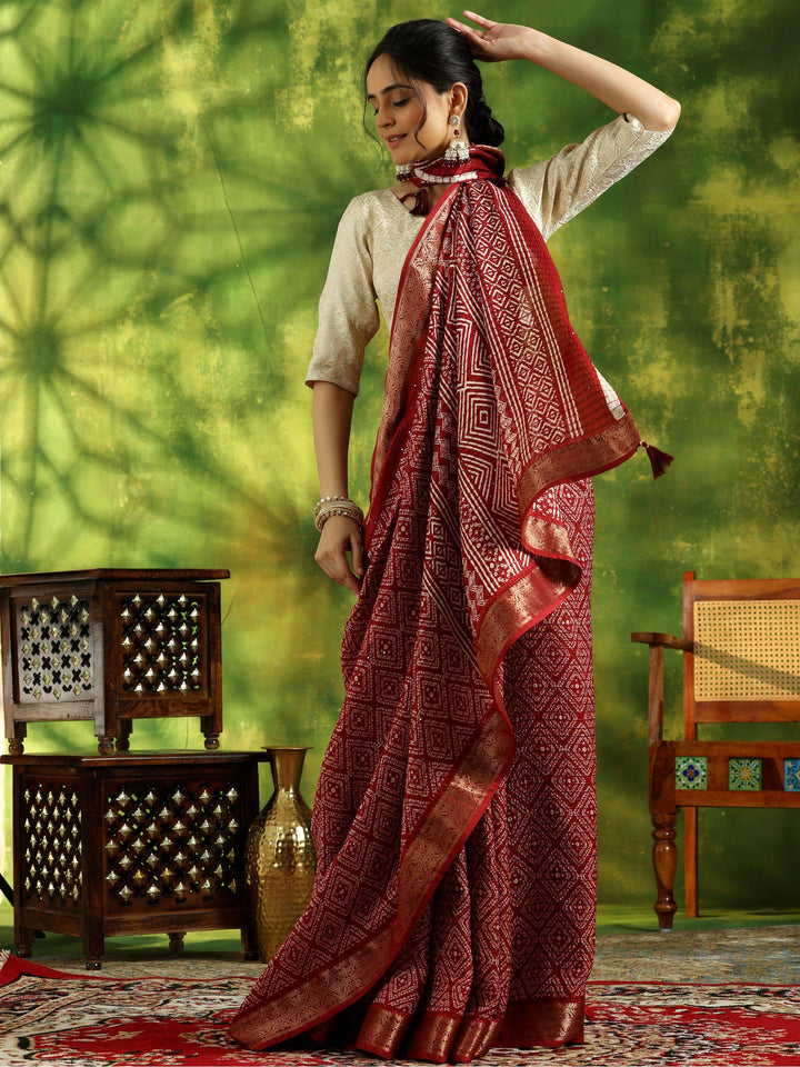 Maroon Printed Silk Blend Saree With Unstitched Blouse Piece - Libas