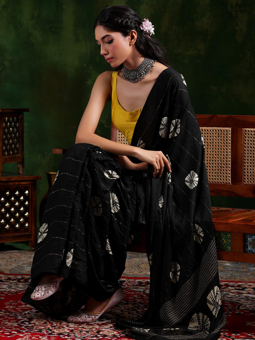 Black Printed Poly Chiffon Saree With Unstitched Blouse Piece - Libas 