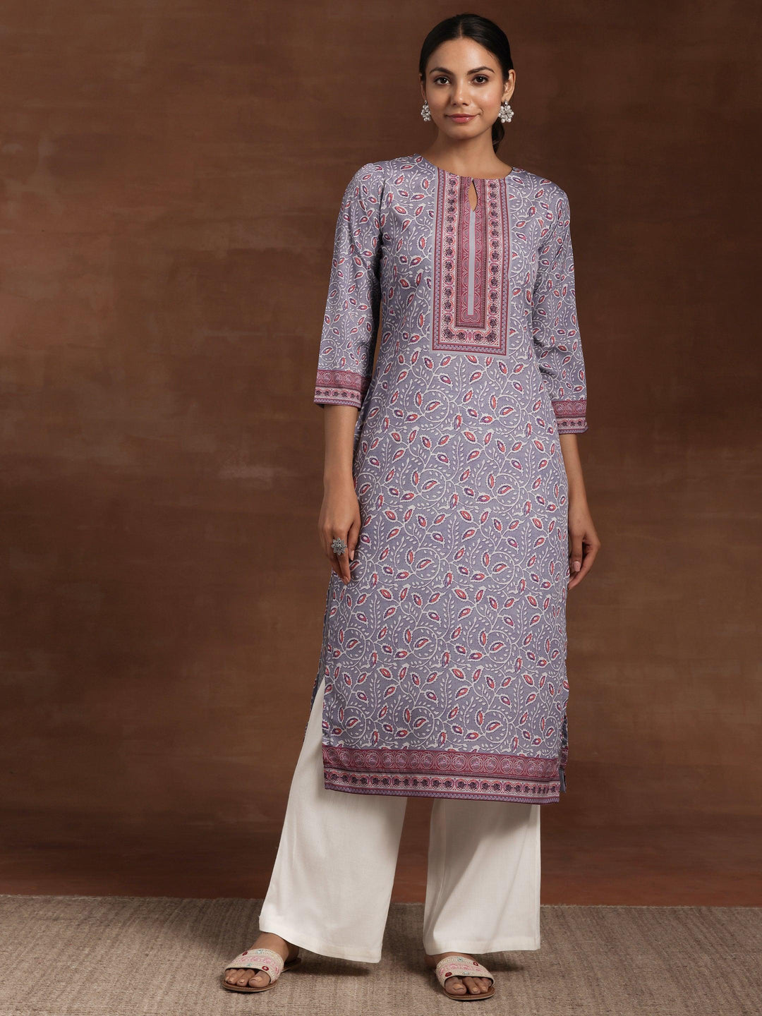 Lavender Printed Crepe Straight Kurta - Libas 