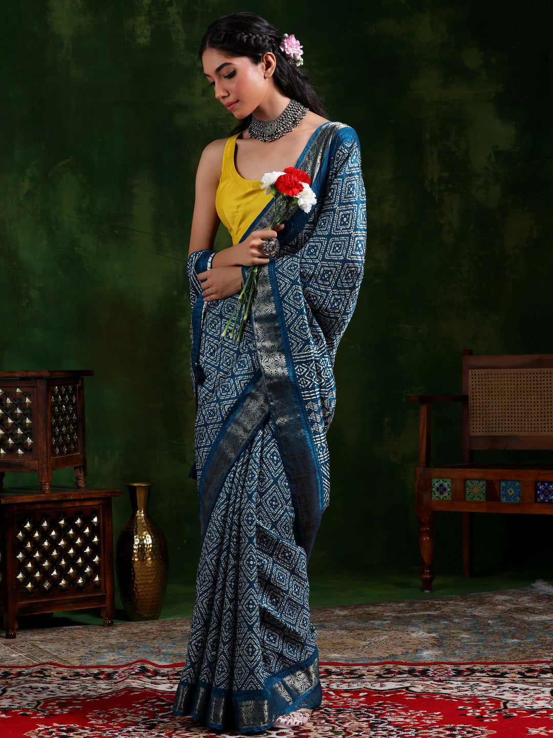 Blue Printed Silk Blend Saree With Unstitched Blouse Piece - Libas