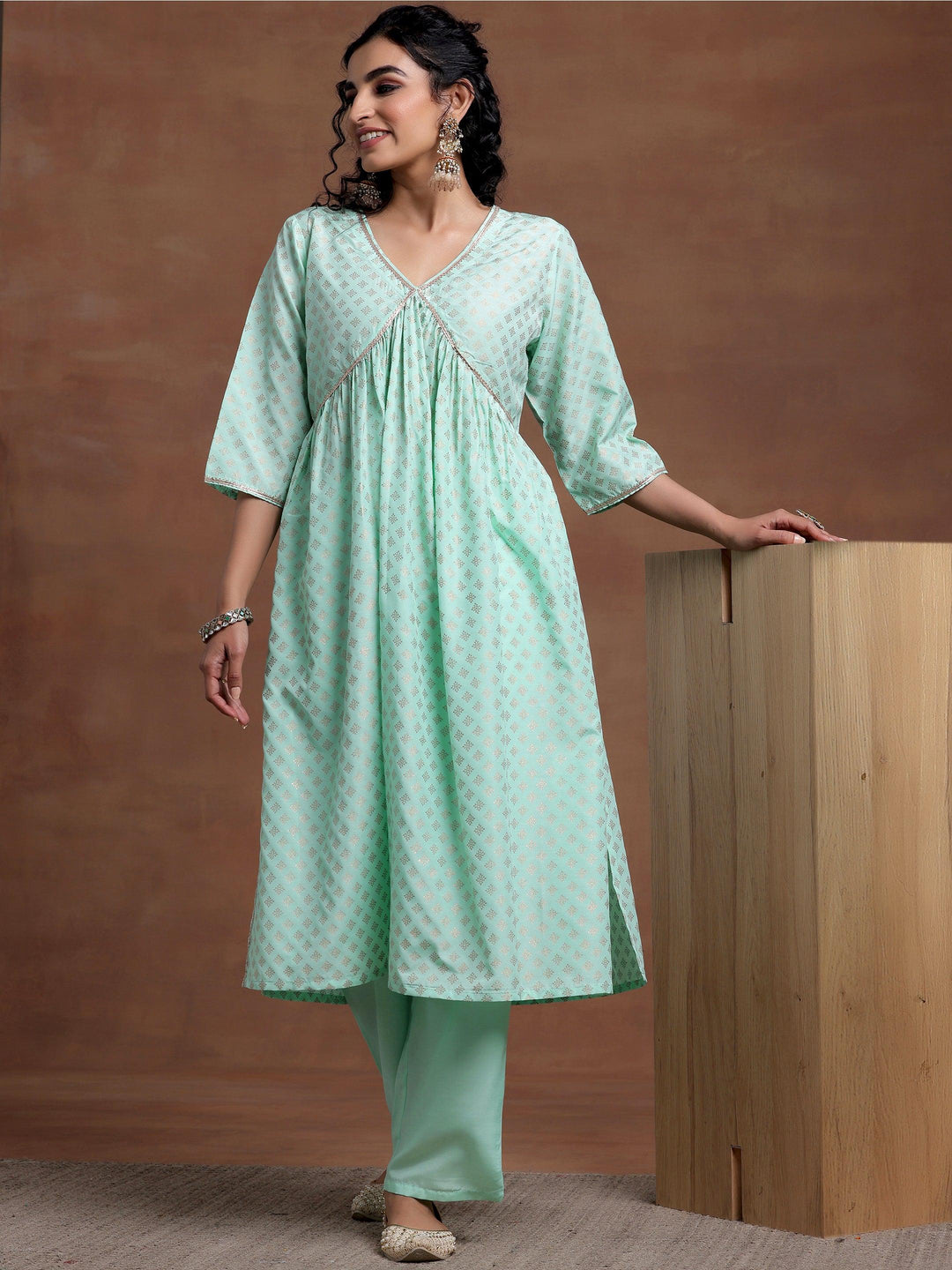 Green Woven Design Silk Blend A-Line Kurta With Trousers - Libas