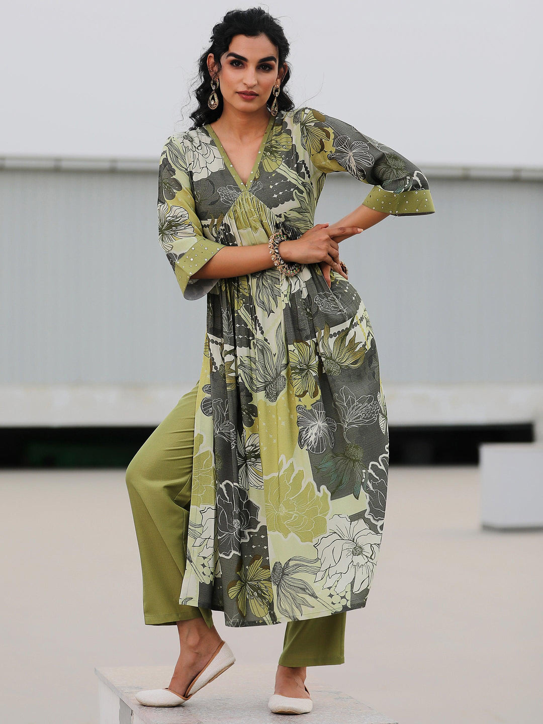 Green Printed Rayon A-Line Kurta With Trousers - Libas 