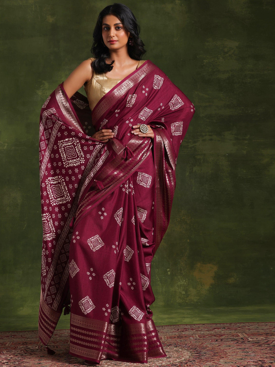 Wine Printed Silk Blend Saree With Unstitched Blouse Piece - Libas