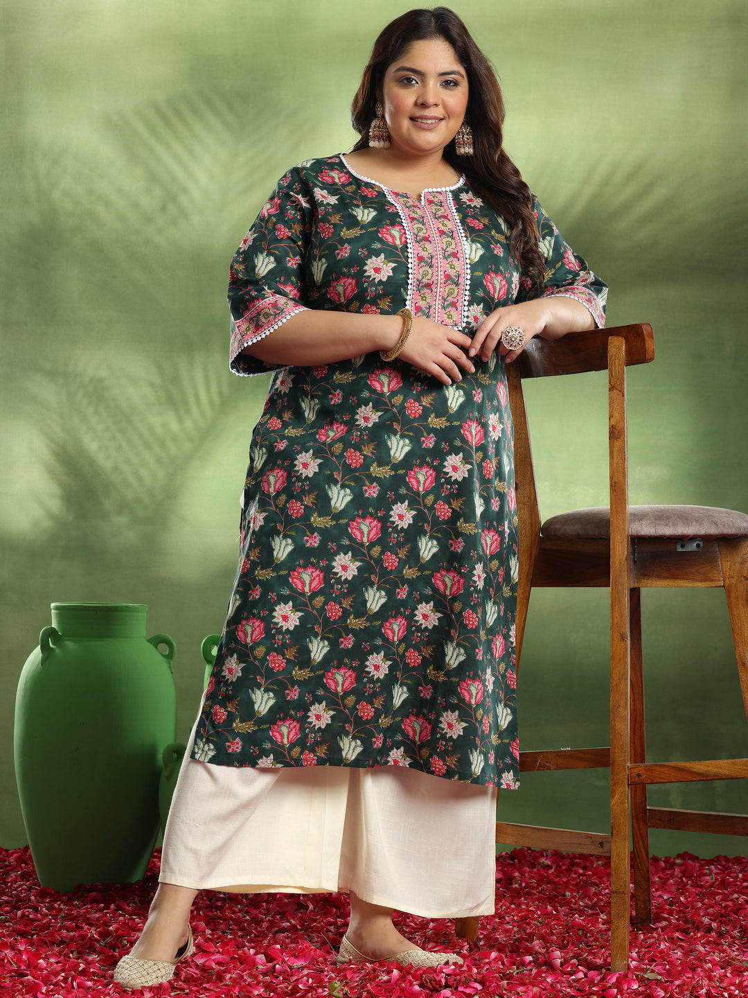  Plus Size Black Printed Cotton Kurta 