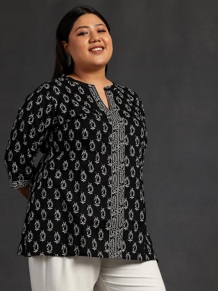 Plus Size Black Printed Cotton Straight Kurti - Libas