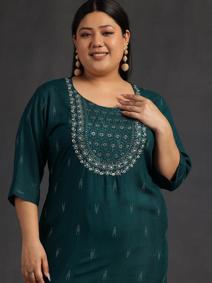 Plus Size Green Yoke Design Rayon Straight Kurta - Libas