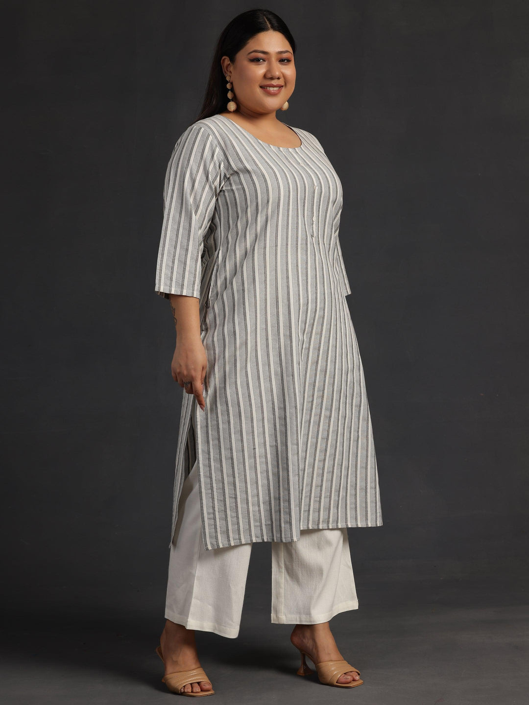 Plus Size Off White Printed Cotton Straight Kurta - Libas