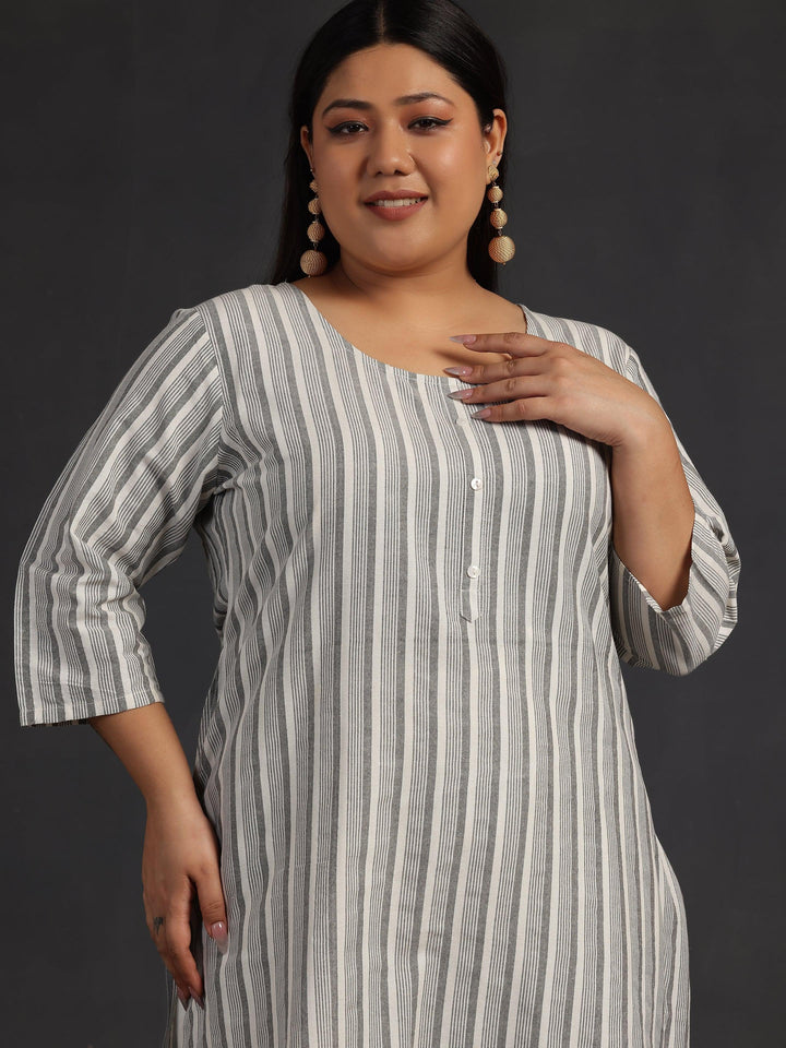 Plus Size Off White Printed Cotton Straight Kurta - Libas