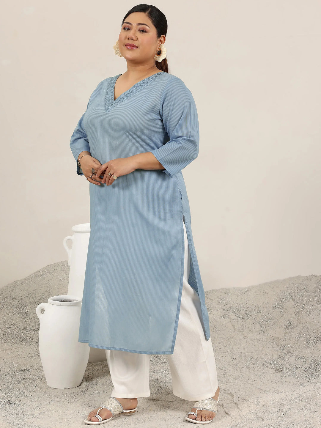  Plus Size Blue Printed Cotton Straight Kurta 