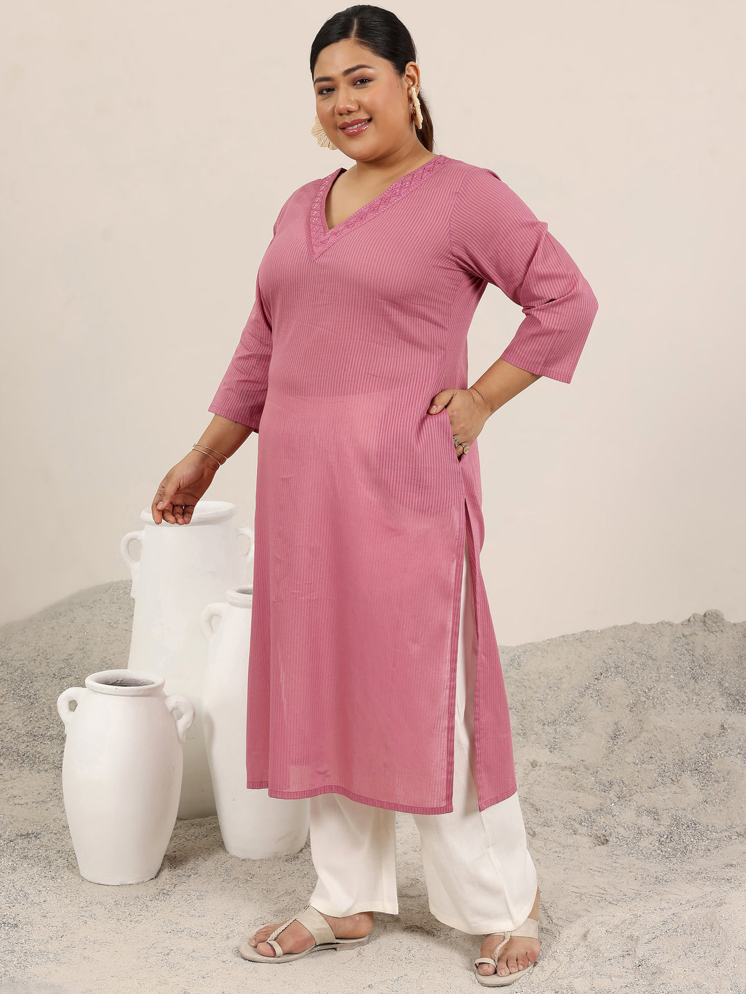  Plus Size Pink Printed Cotton Straight Kurta 