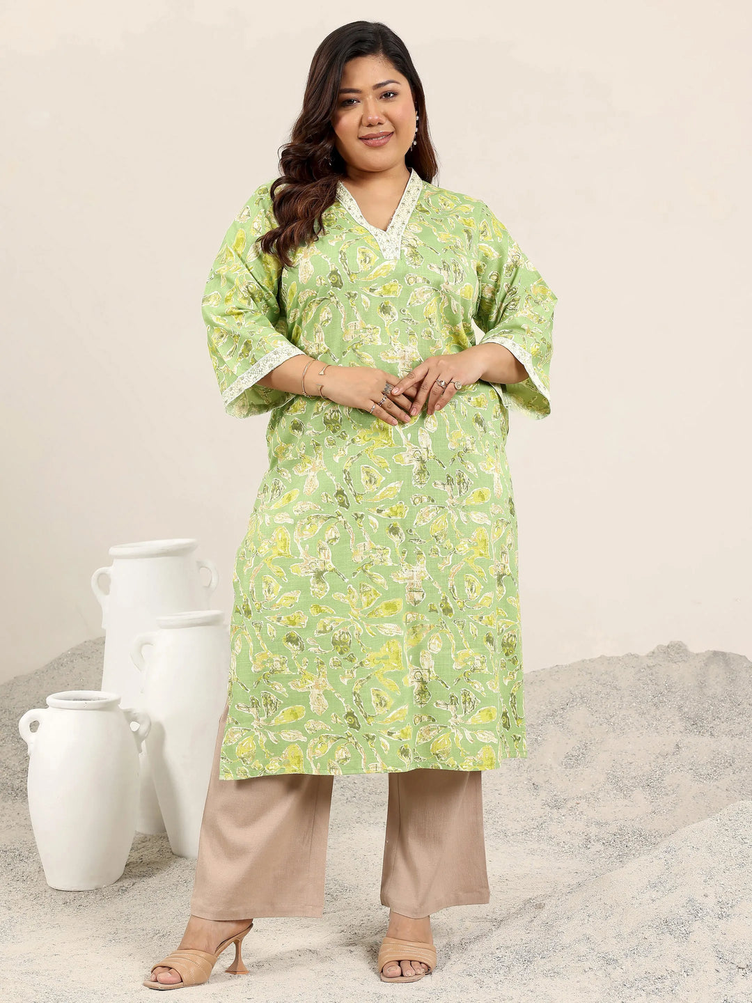  Plus Size Green Printed Cotton Straight Kurta 