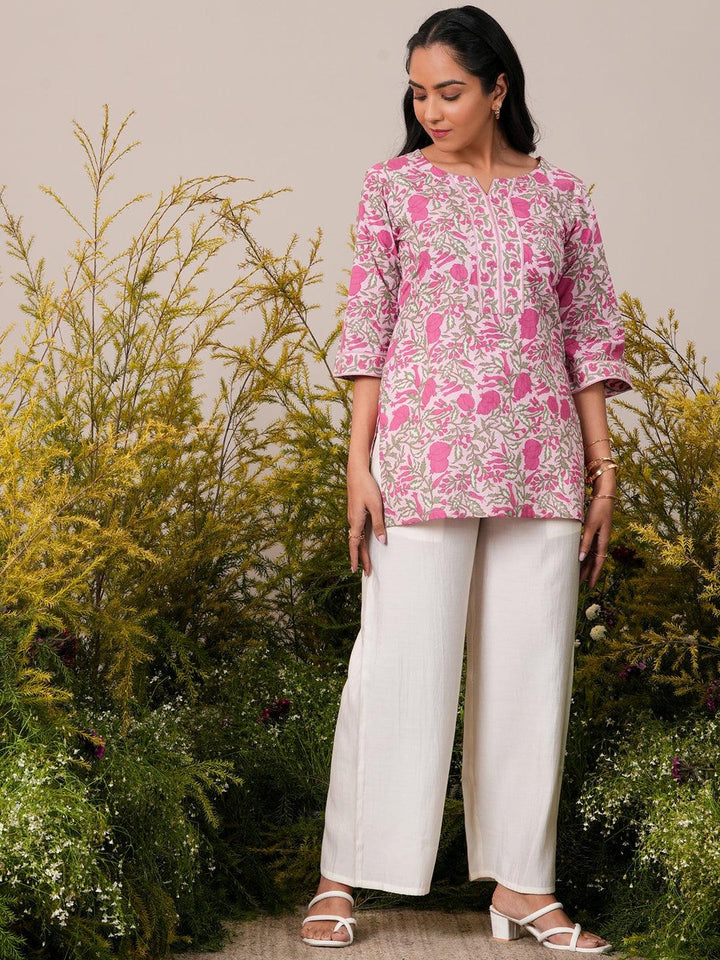 Pink Printed Cotton Straight Kurti - Libas