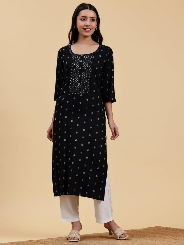 Black Embroidered Cotton Straight Kurta - Libas