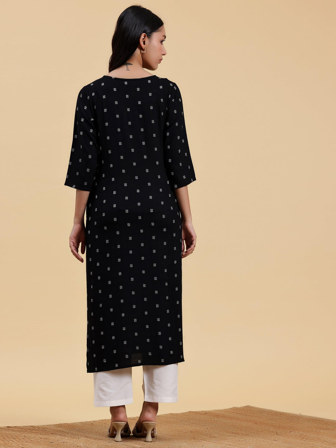 Black Embroidered Cotton Straight Kurta - Libas