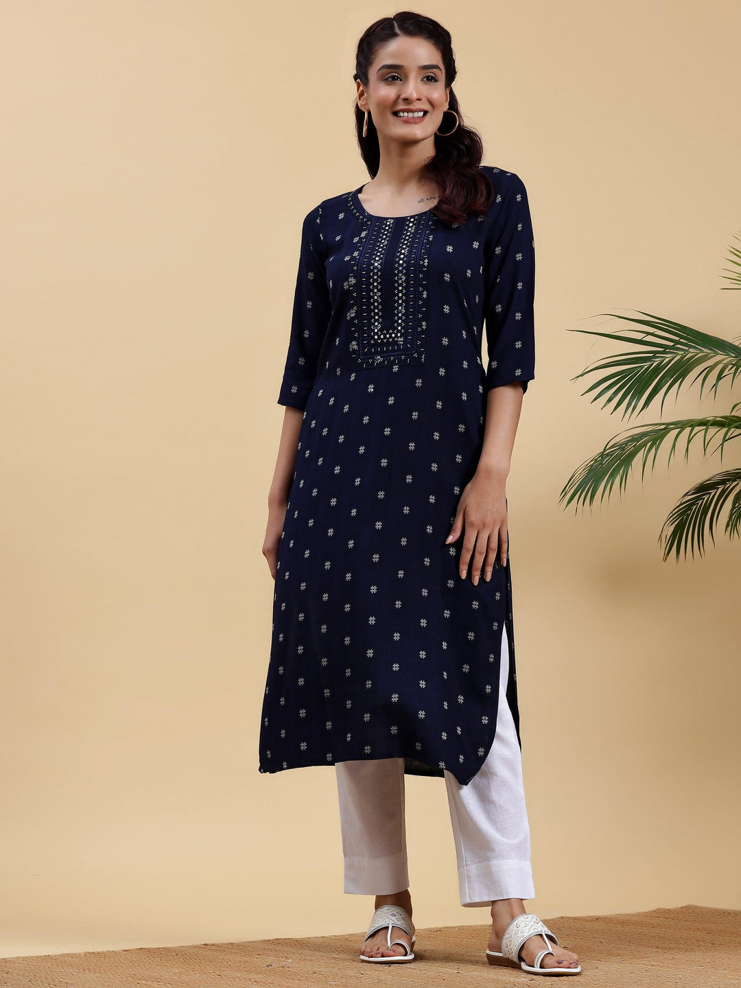 Blue Embroidered Cotton Straight Kurta - Libas