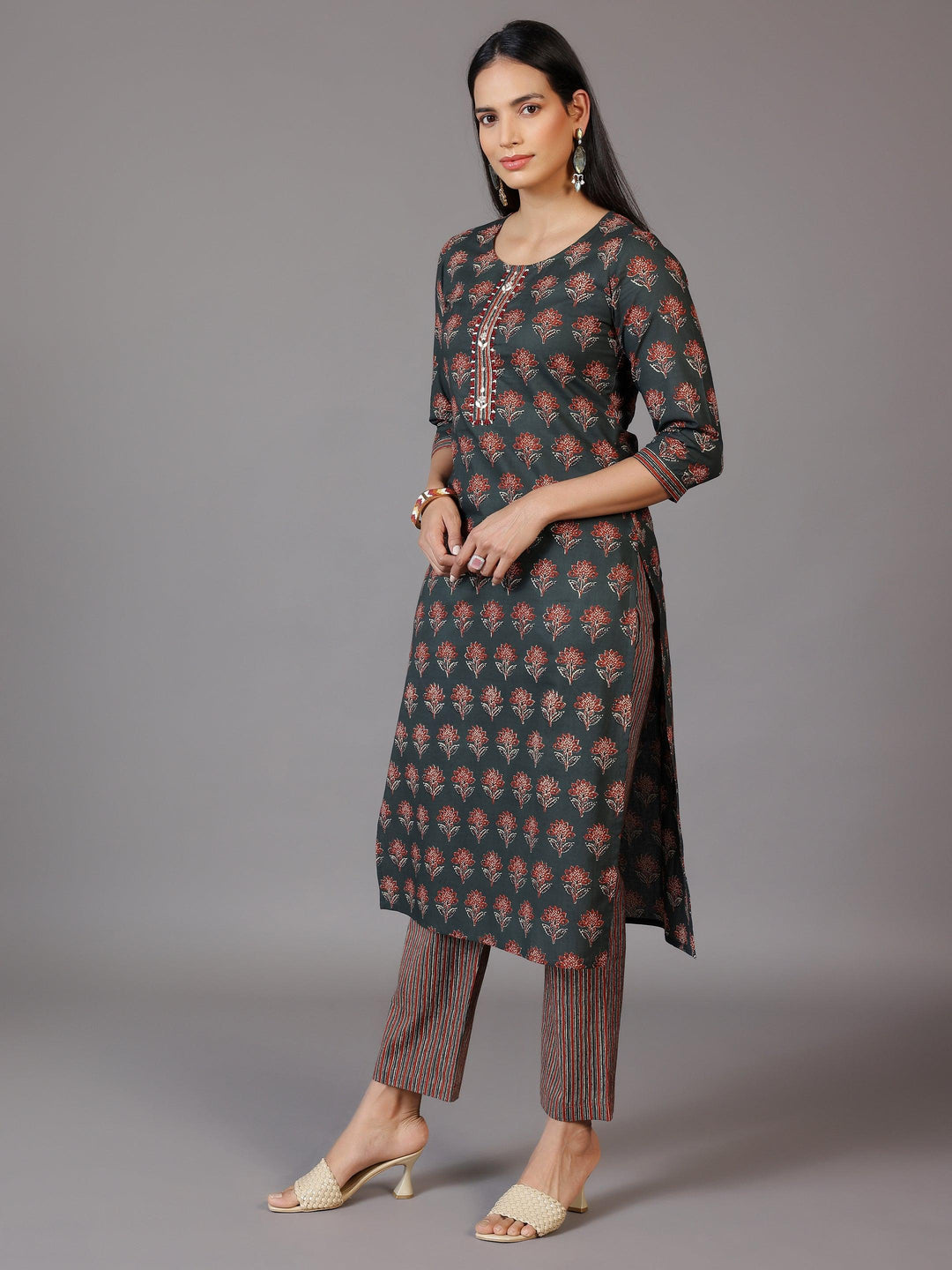 Green Printed Cotton Straight Suit With Dupatta - Libas 