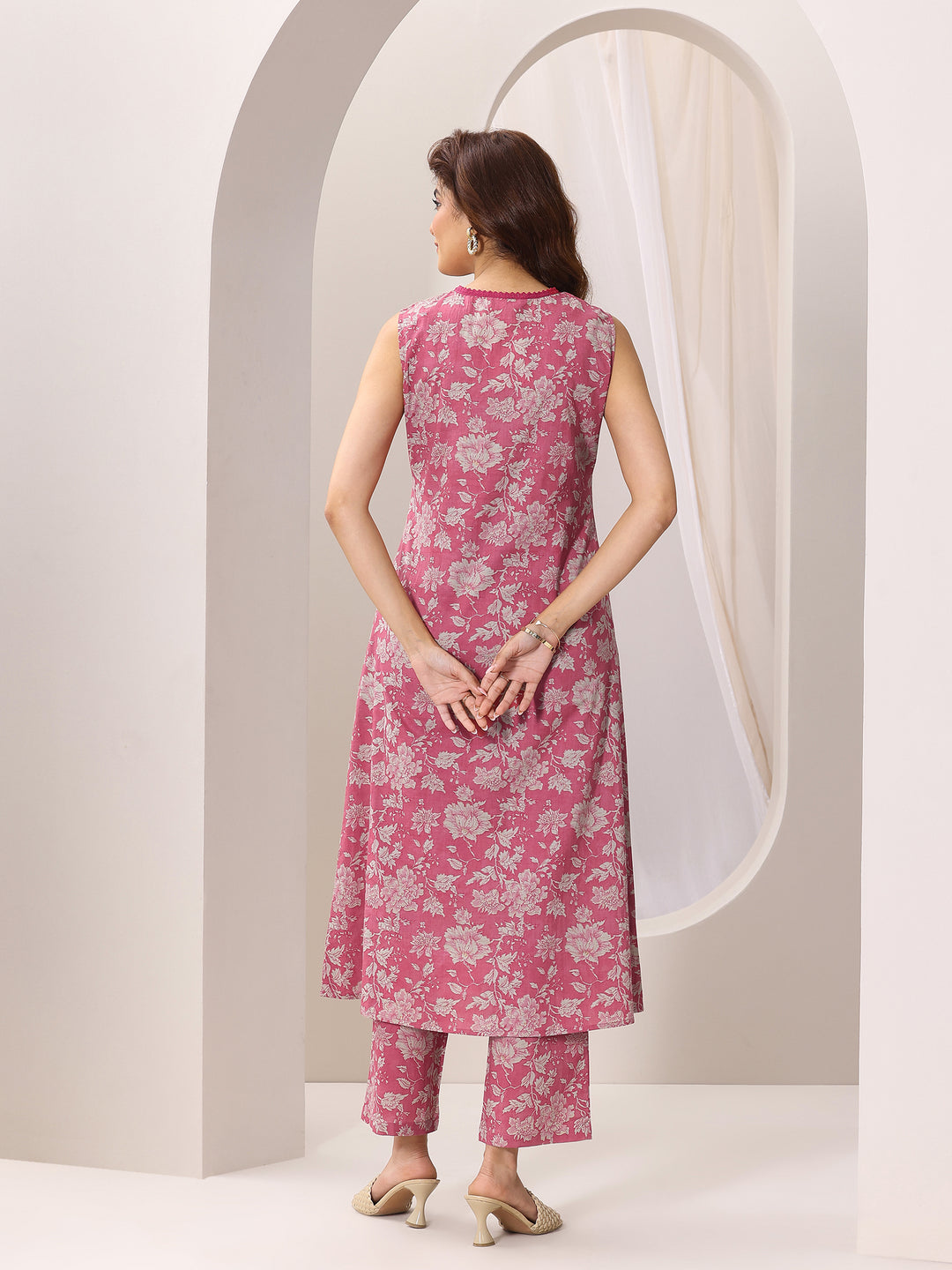  Pink Printed Pure Cotton A-Line Kurta With Trousers 