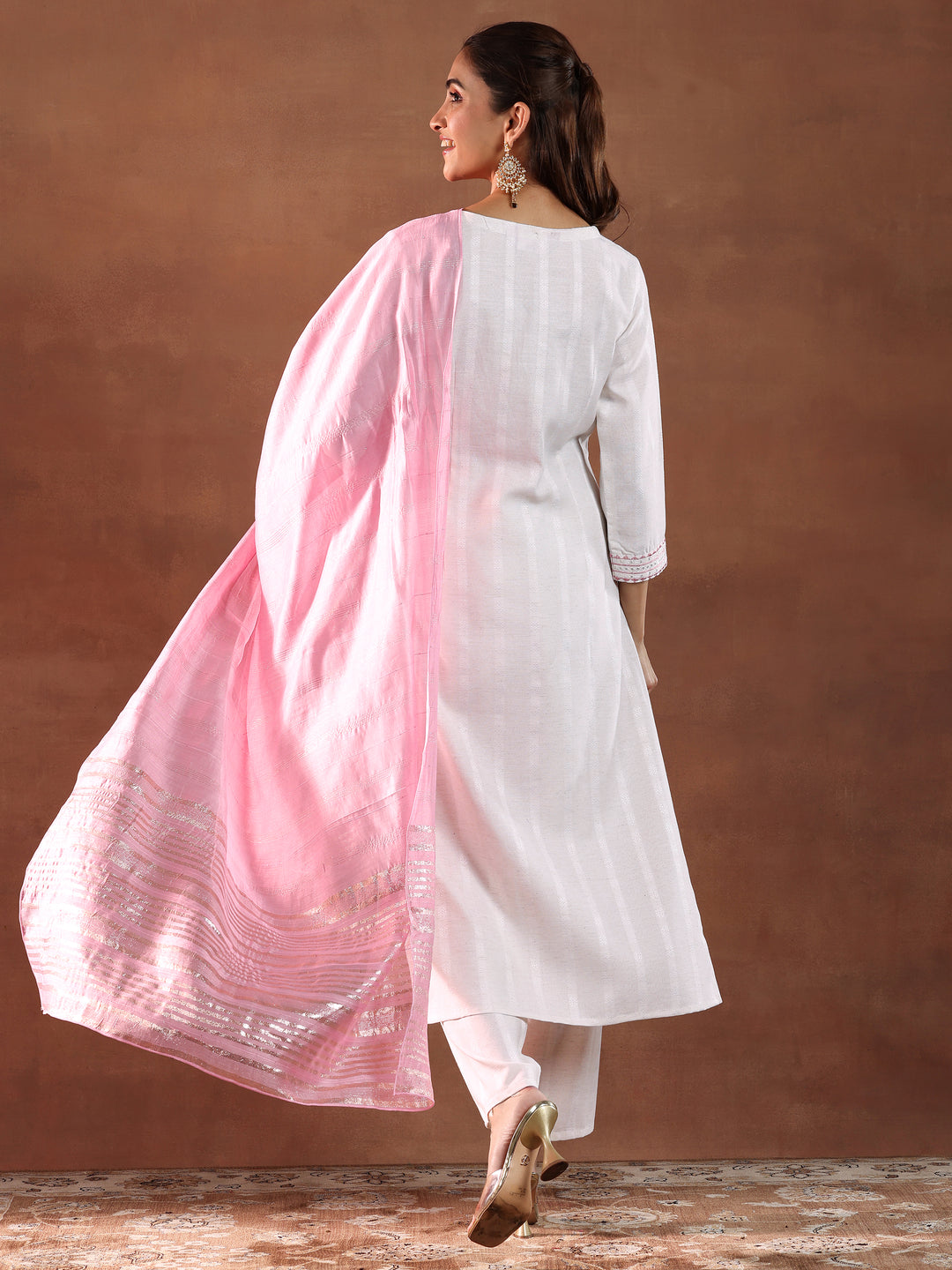  Off White Yoke Design Cotton Blend Straight Suit With Dupatta 