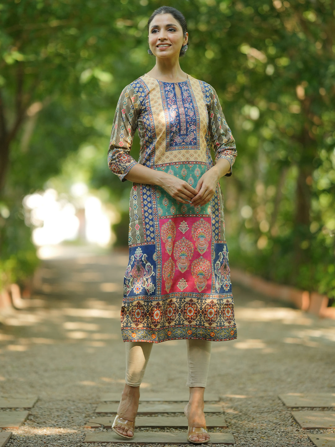  Multi Printed Crepe Straight Kurta 