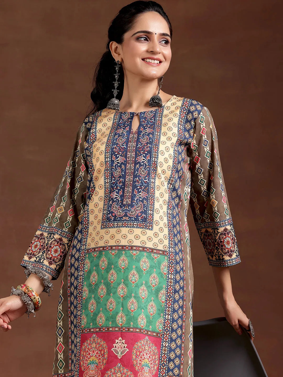  Multi Printed Crepe Straight Kurta 