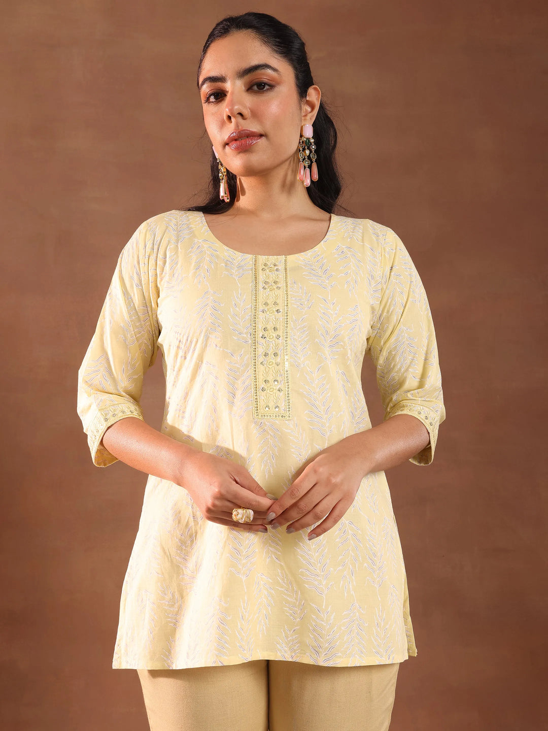  Yellow Printed Straight Cotton Kurti 