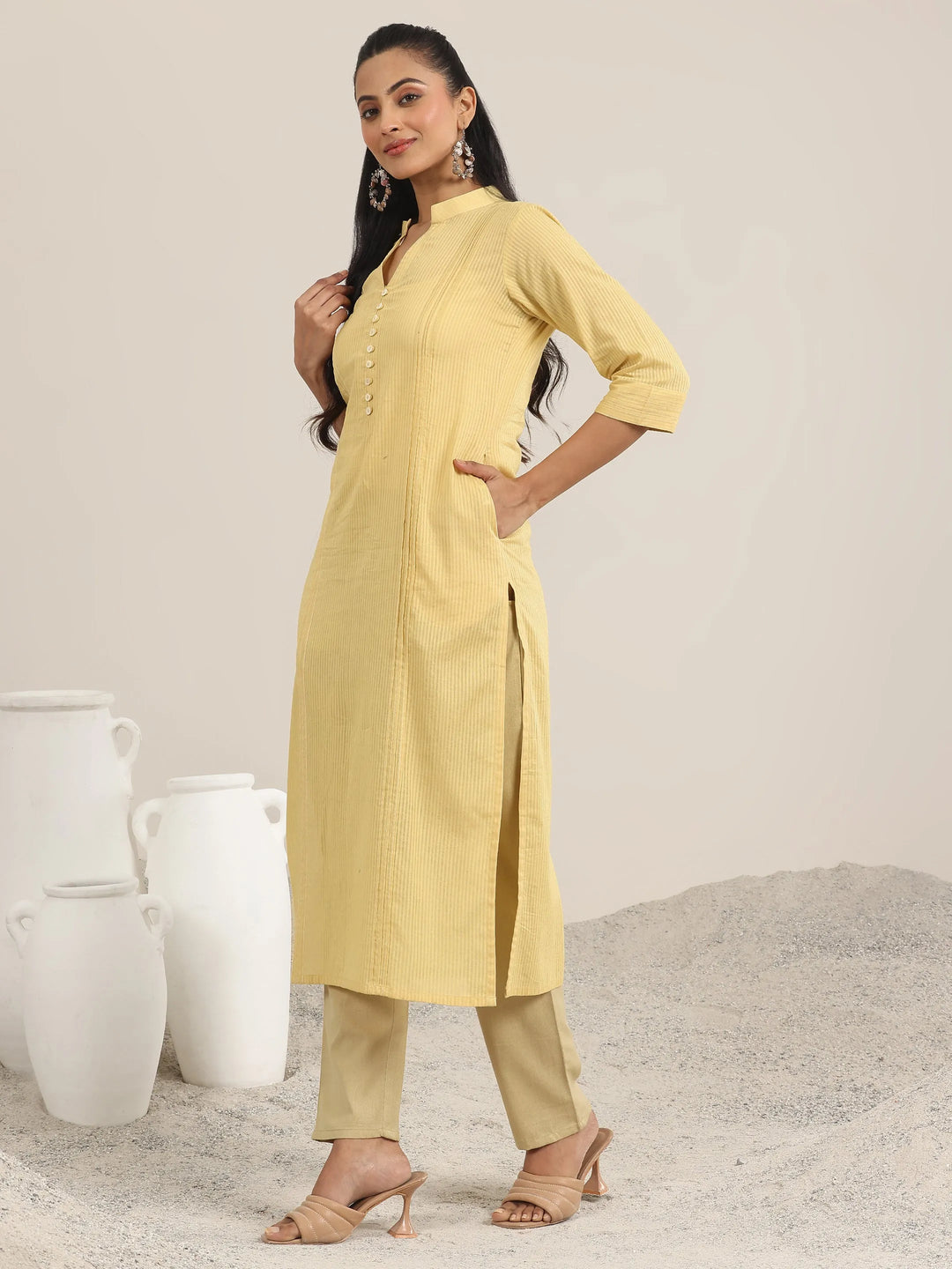  Yellow Printed Cotton Straight Kurta 