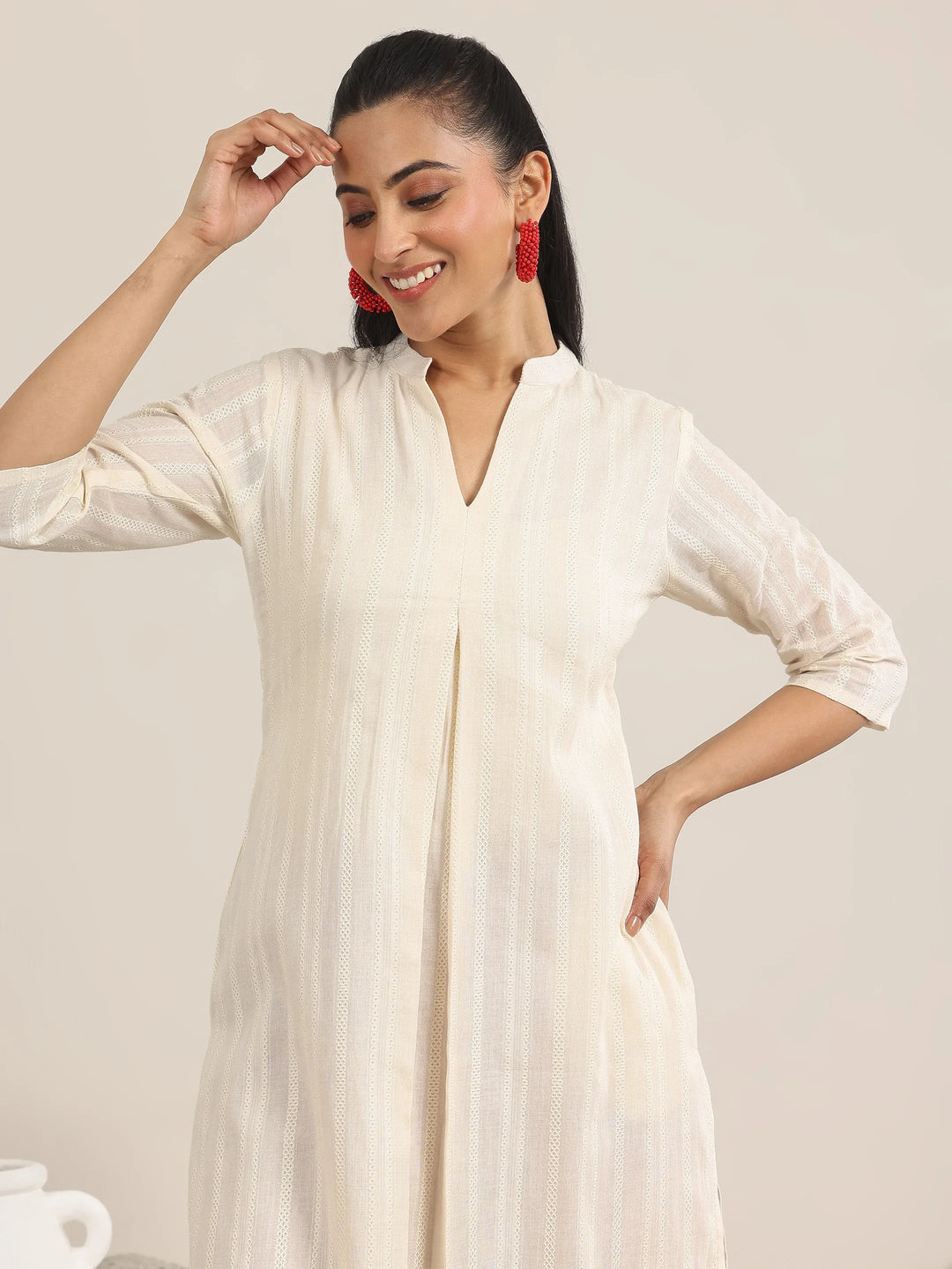  Off White Woven Design Cotton Straight Kurta 