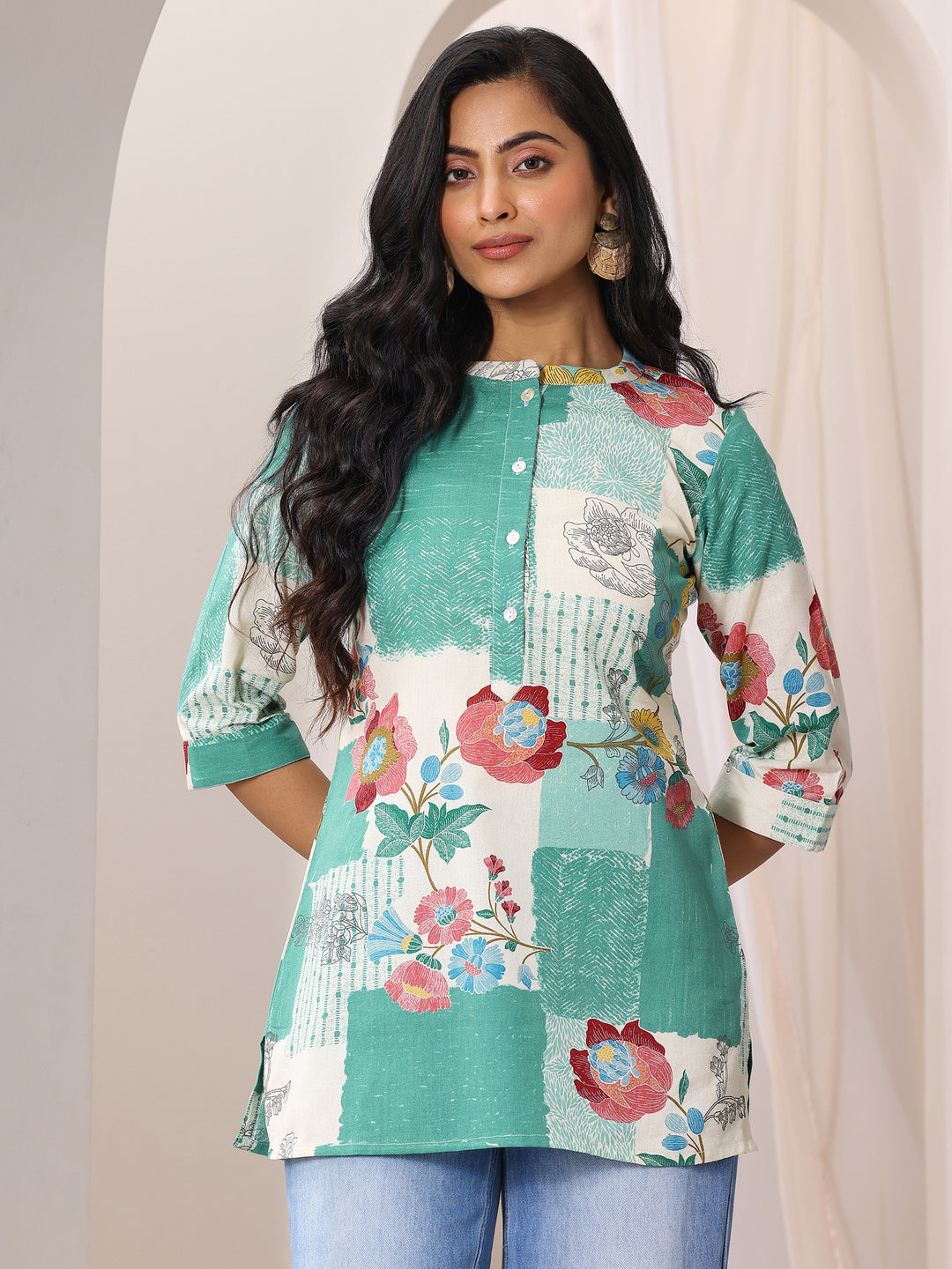 Green Printed Cotton Straight Short Kurti