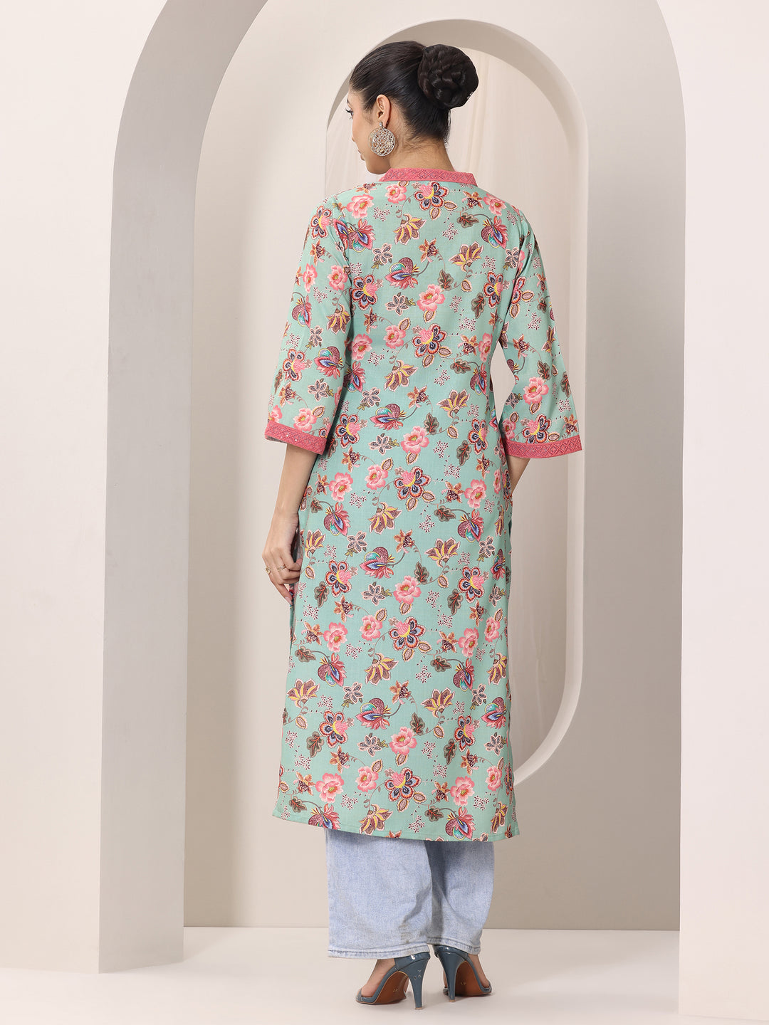  Blue Printed Cotton Blend Straight Kurta 